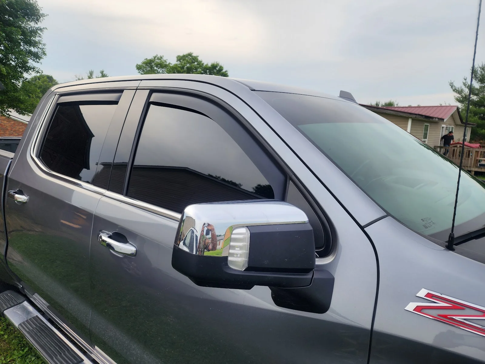 Compton's Window Tinting storefront in Harrodsburg, KY